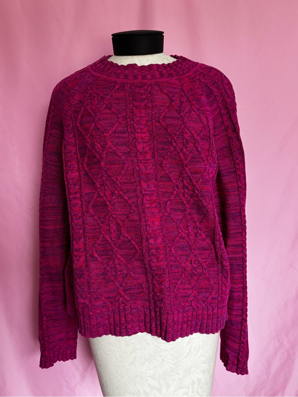 GAP Women’s Cable Knit Sweater in Magenta Pink Space Dye L Tall
